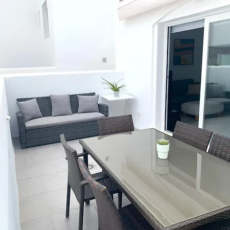 Increible Bajo Con Jardin Y Piscina - Puerto Banus Apartment *